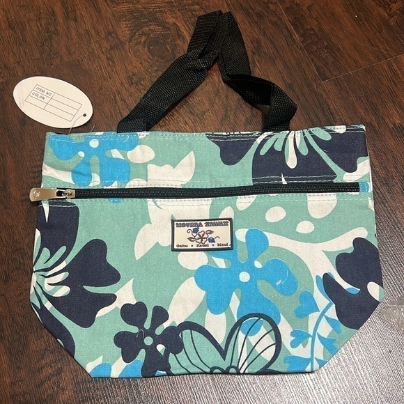 HAWAIIAN SOUVENIR canvas tote bag.  Makes a great lunch box carrier - Picture 1 of 10